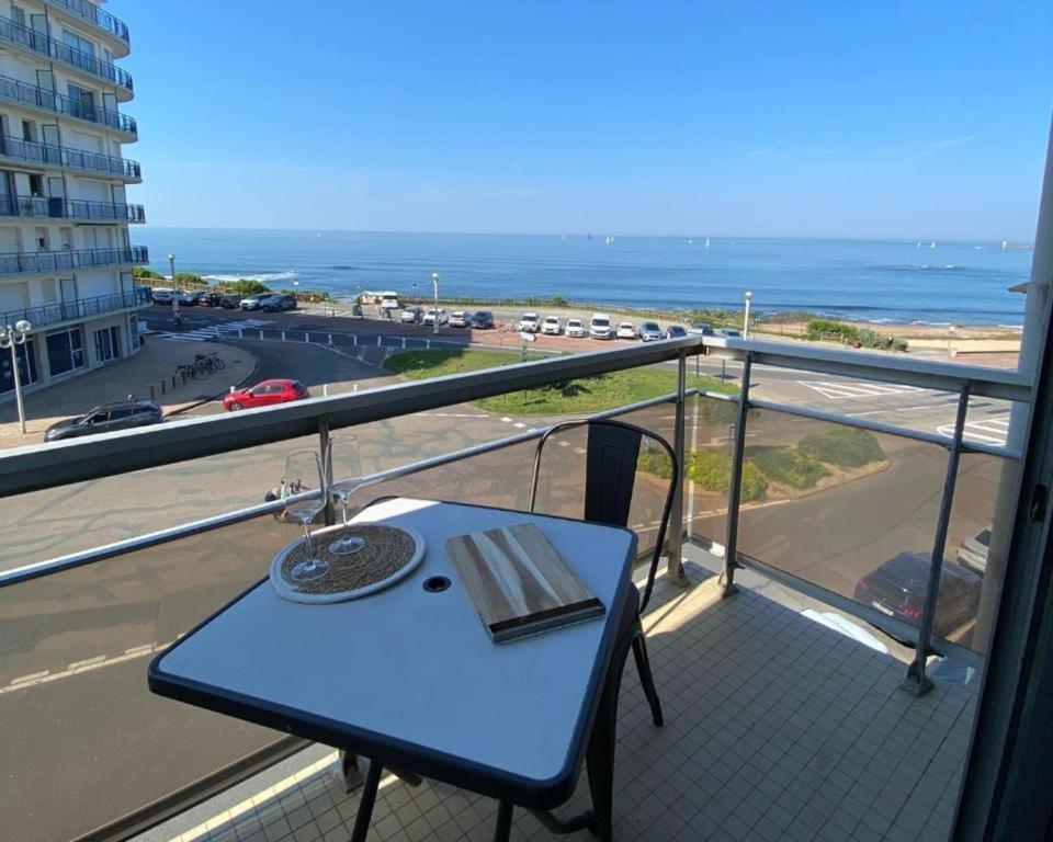 L'Arbre Du Voyageur Apartment Les Sables-dʼOlonne Екстериор снимка